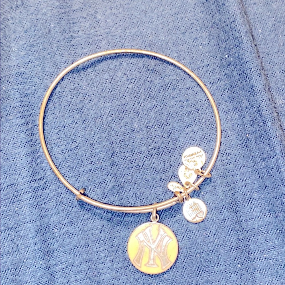 New York Yankees Alex & Ani